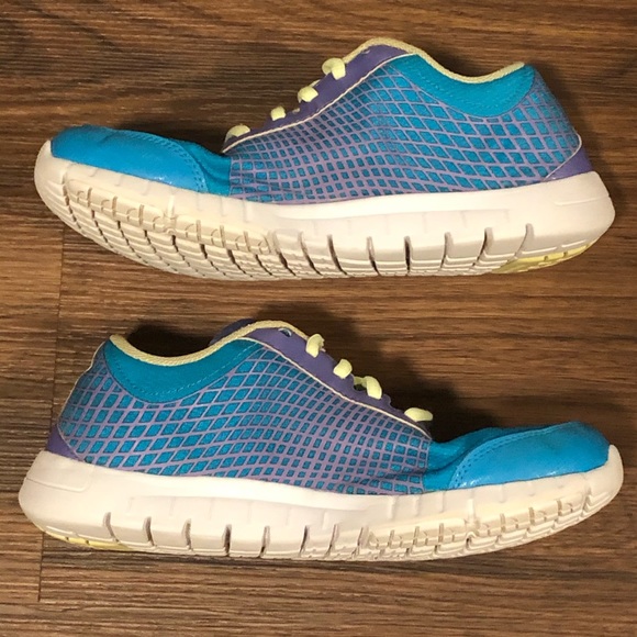 Reebok Running Shoes - Picture 5 of 8